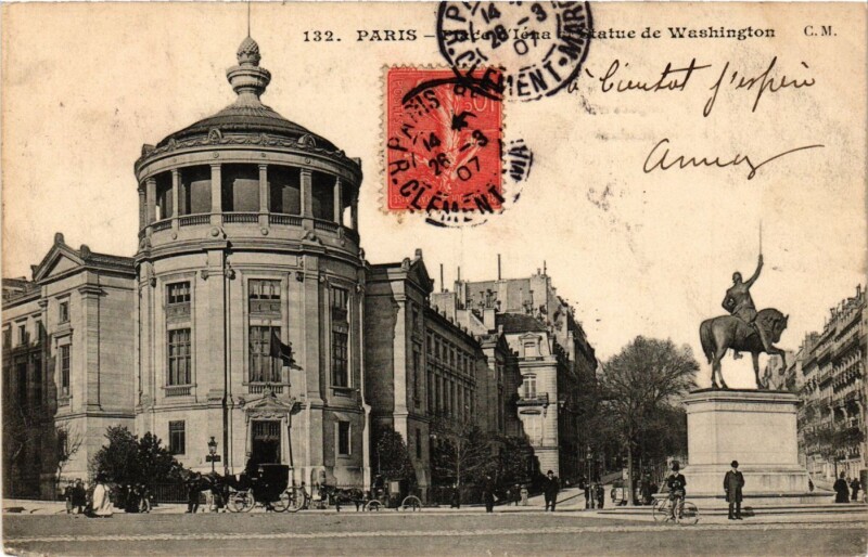 Carte postale ancienne Place d'Iéna et Statue dé Washington à Paris 16e