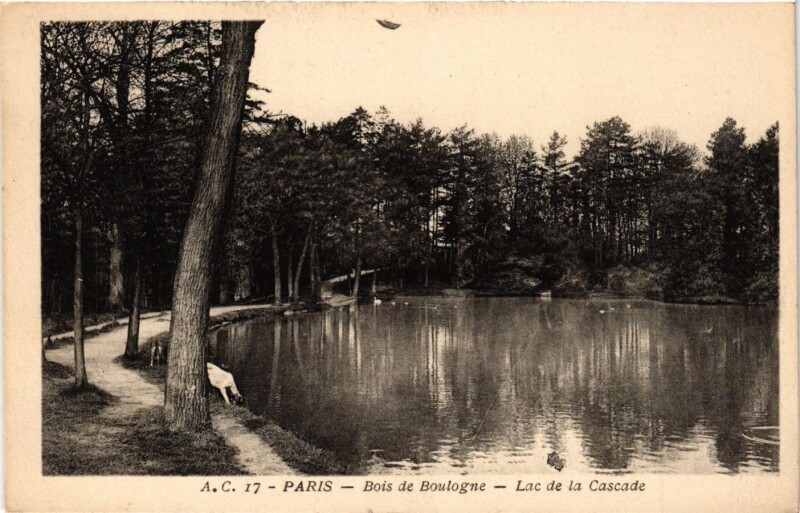 Carte postale ancienne Bois de Boulogne - Lac de la Cascade à Paris