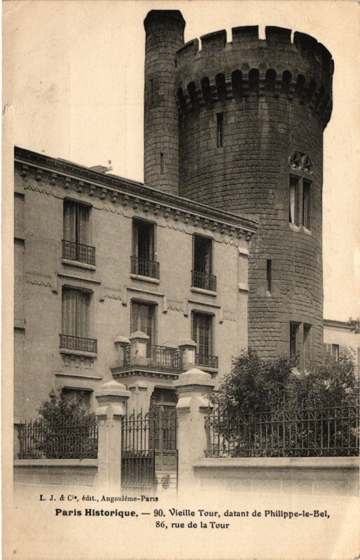 Carte postale ancienne Vieille Tour, datant de Philippe-le-Bel, rue de la Tour à Paris 16e