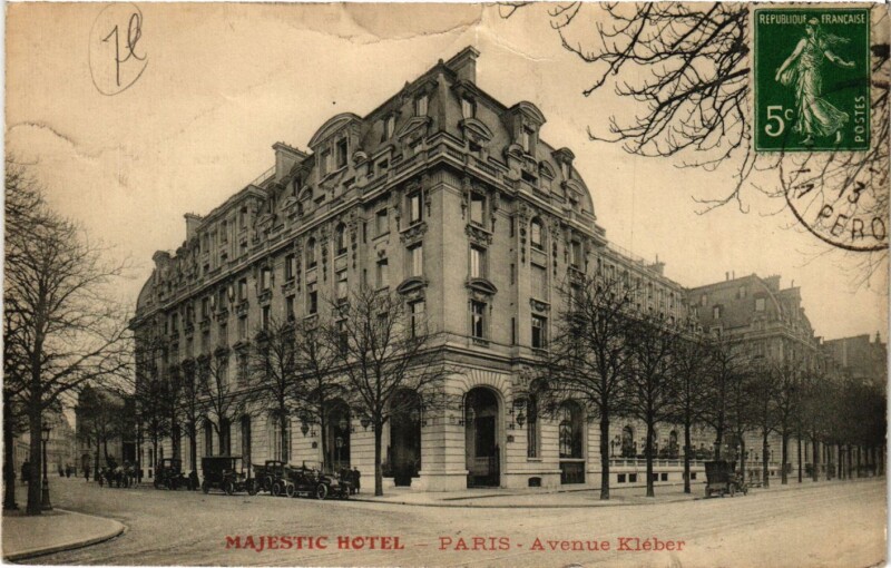 Carte postale ancienne Majestic Hôtel - Avenue Kléber à Paris 16e