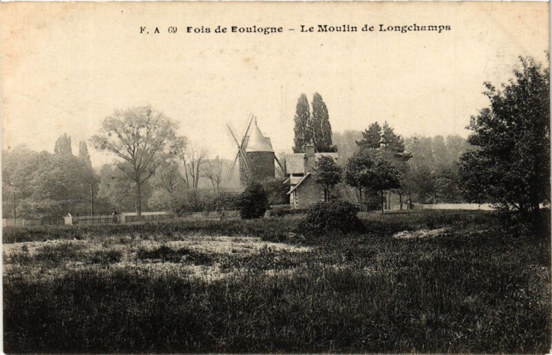 Carte postale ancienne Bois de Boulogne - Le Moulin de Longchamps à Paris 16e