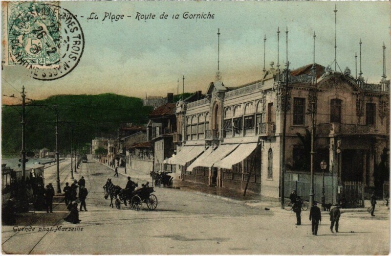 Carte postale ancienne Marseille Route de la Corniche à Marseille