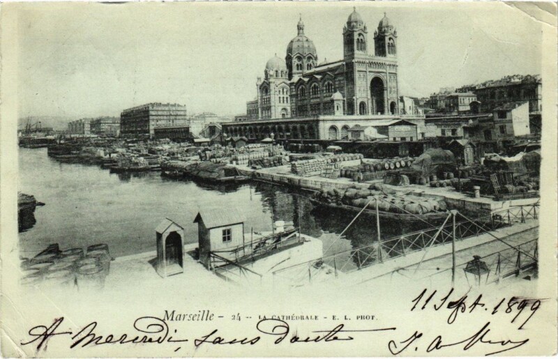 Carte postale ancienne Marseille La Cathedrale à Marseille