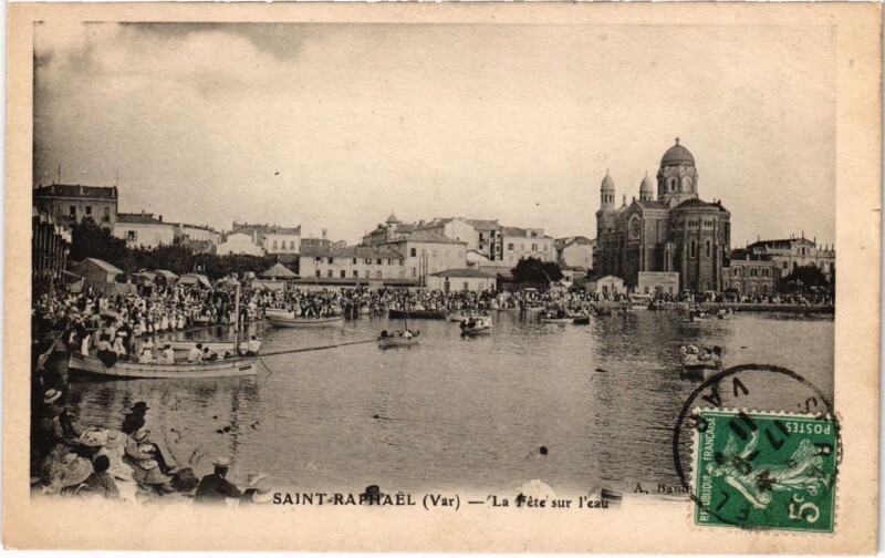 Carte postale ancienne Saint-Raphael - La Fete sur l'eau à Saint-Raphaël