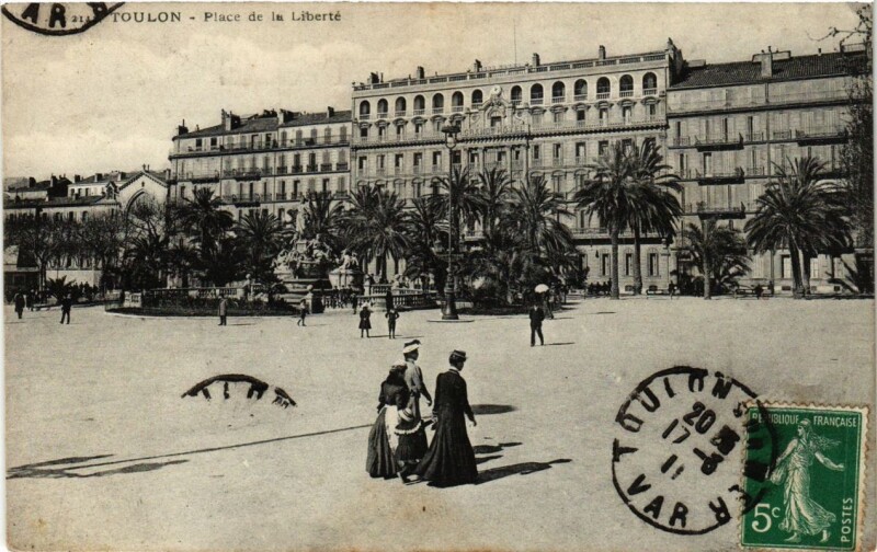 Carte postale ancienne Toulon Place de la Liberté à Toulon
