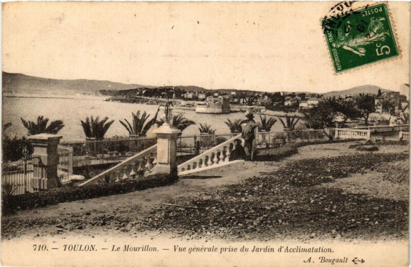 Carte postale ancienne Toulon Le Mourillon-Vue générale prise du Jardin d'Acclimatation à Toulon