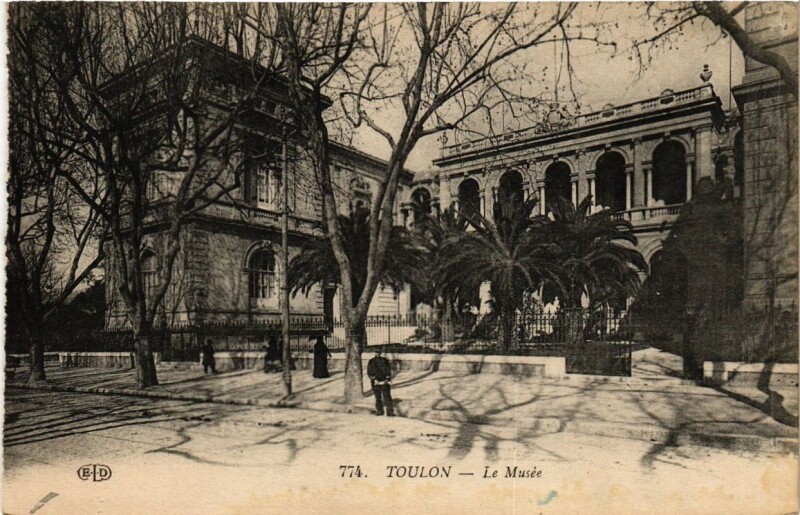 Carte postale ancienne Toulon Le Musée à Toulon