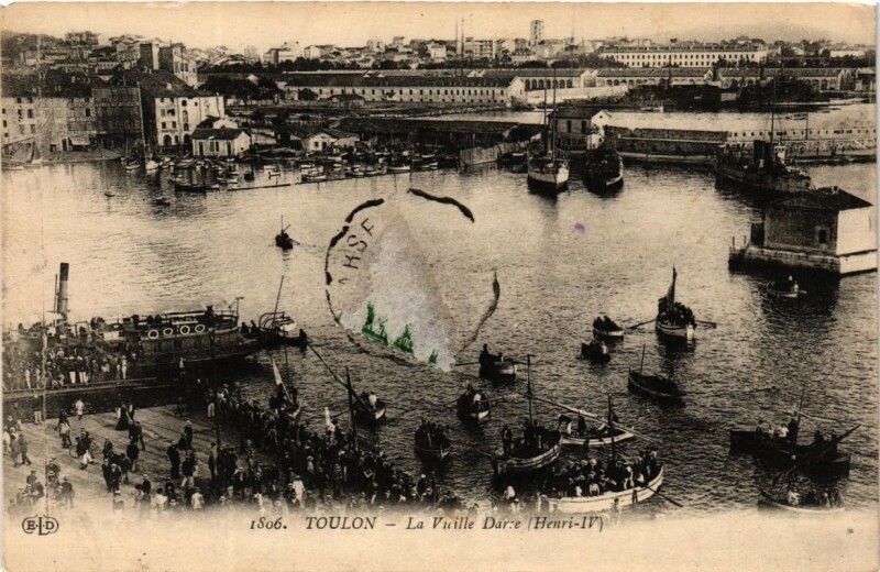 Carte postale ancienne Toulon La Vieille Darse à Toulon