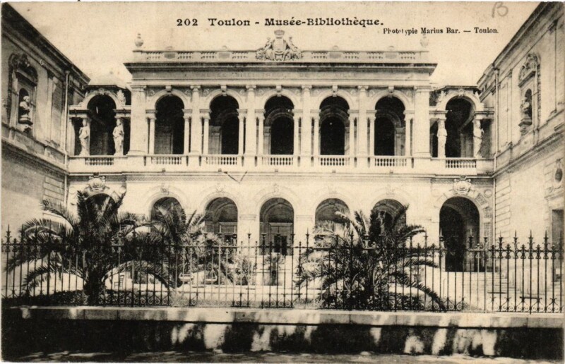 Carte postale ancienne Toulon Musée Bibliothéque à Toulon