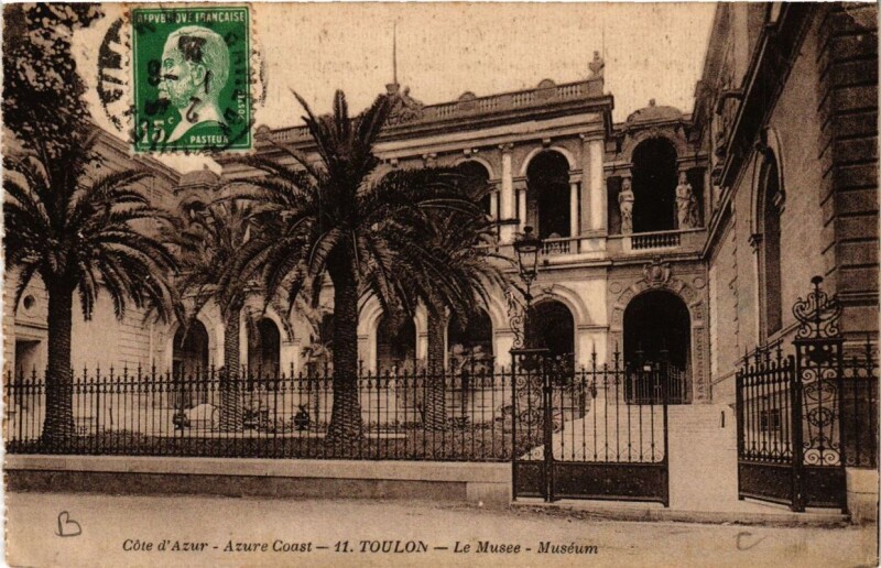 Carte postale ancienne Toulon Le Musée à Toulon