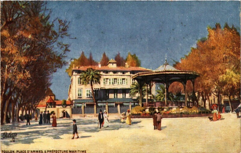 Carte postale ancienne Toulon - Place d'Armes à Toulon