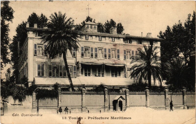 Carte postale ancienne Toulon - Prefecture Maritime à Toulon