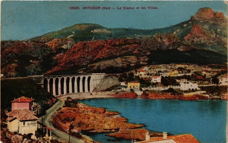 Carte postale ancienne Antheor - Le Viaduc et les Villas