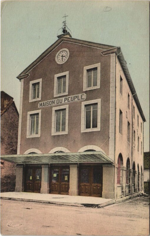 Carte postale ancienne Bourg-Lastic Maison du Peuple à Bourg-Lastic