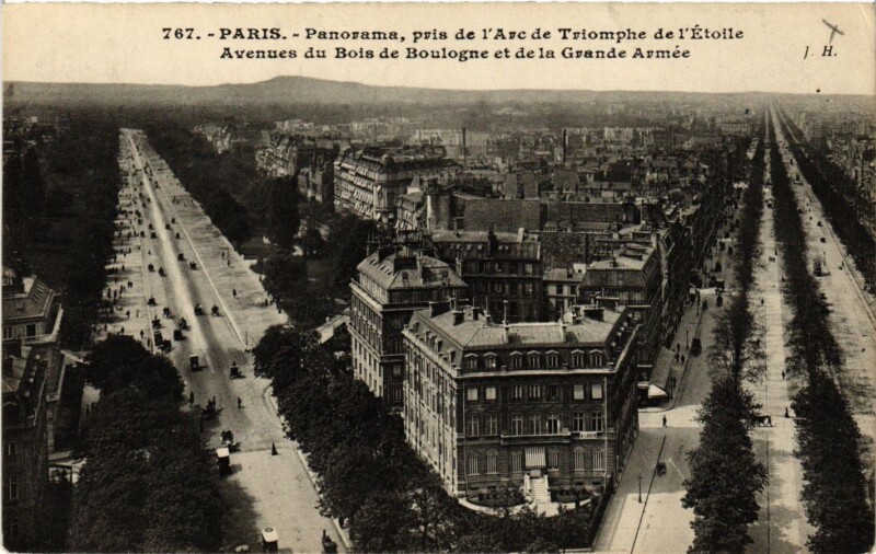 Carte postale ancienne Panorama pris de l'Arc de Triomphe de l'Etoile  Avenue du Bois de Boulogne et de la Grande-Armée à Paris 16e