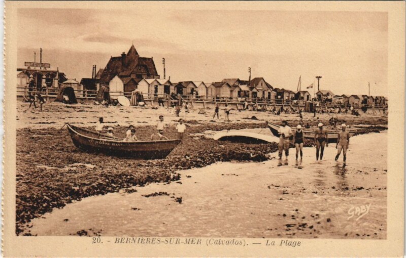 Carte postale ancienne Bernieres-sur-Mer La Plage