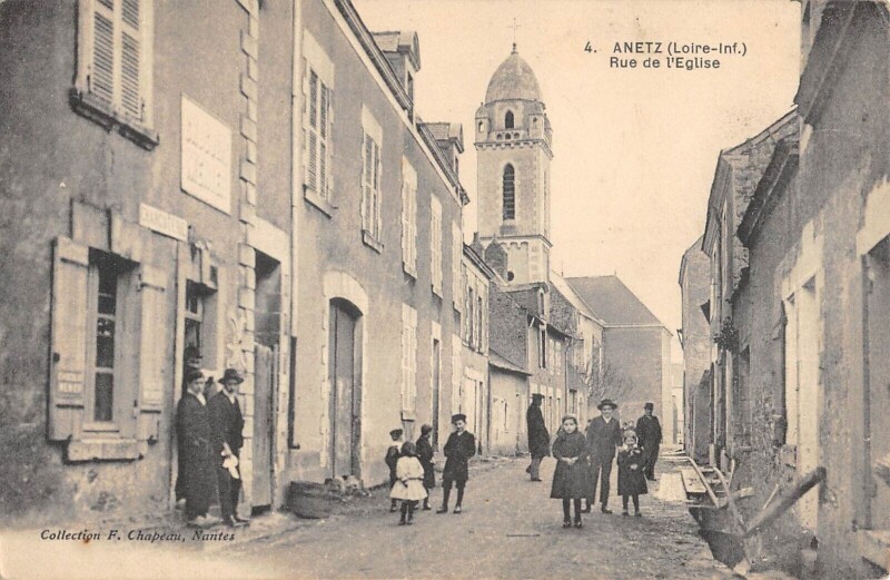 Carte postale ancienne Anetz - Rue De L'Eglise
