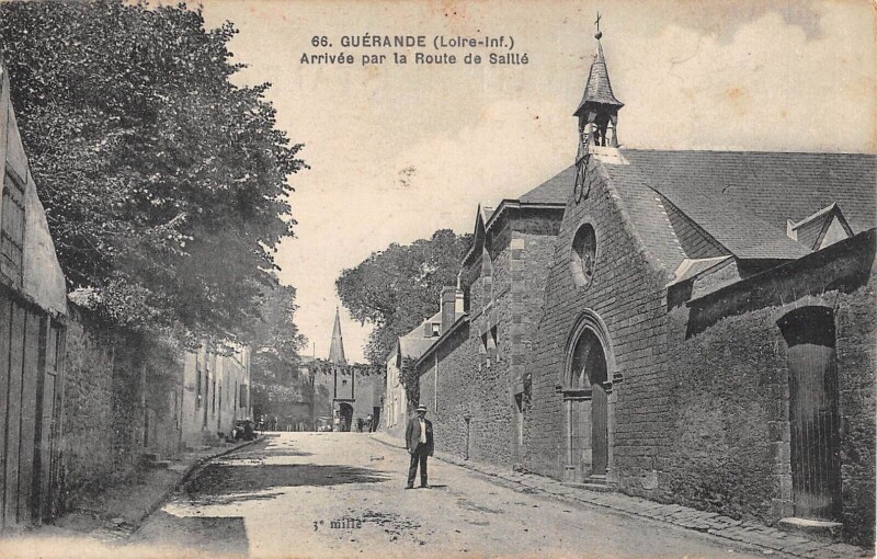 Carte postale ancienne Guerande - Arrivee Par La Route De Saille à Guérande