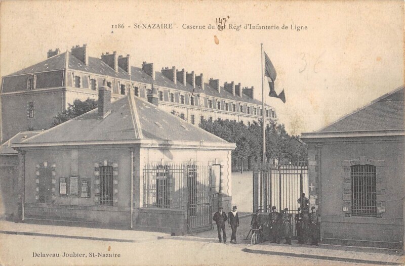 Carte postale ancienne Saint Nazaire - Caserne Du 63e Regt D'Infanterie De Ligne à Saint-Nazaire