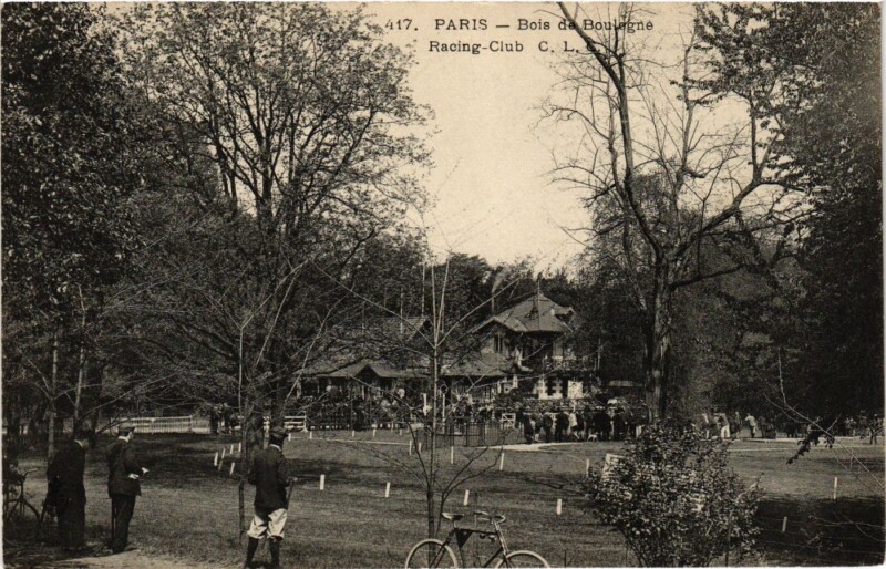 Carte postale ancienne Bois de Boulogne - Racing Club à Paris 16e