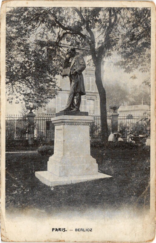 Carte postale ancienne Paris 9e - Berlioz à Paris 9e