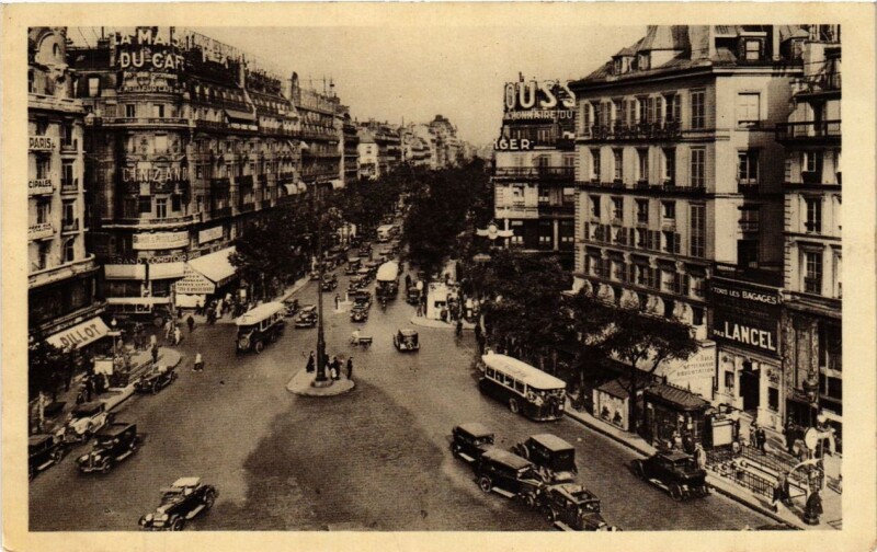 Carte postale ancienne Paris 9e - Carrefour Haussmann Italiens à Paris 9e