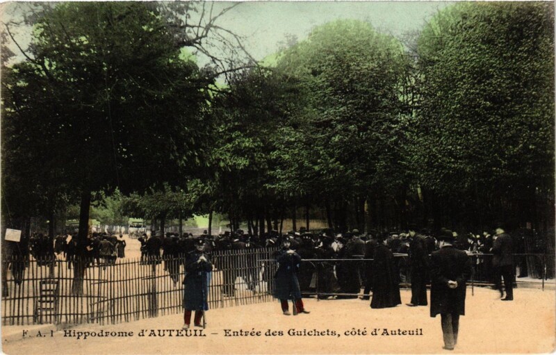 Carte postale ancienne Hippodrome d'Auteuil - Entrée des Guichets, côté d'Auteuil à Paris 16e