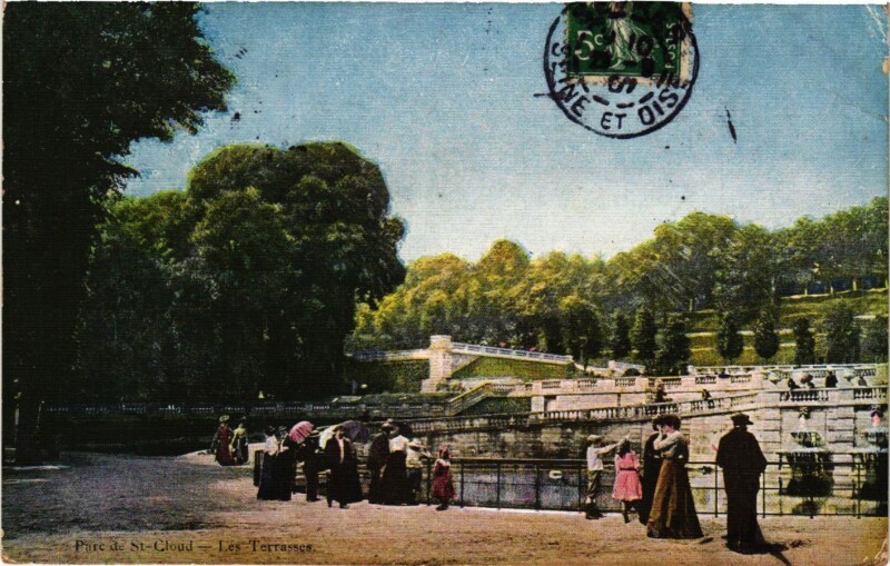 Carte postale ancienne Paris 16e-Parc de Saint-Cloud-Les Terrasses à Saint-Cloud