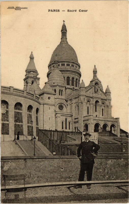 Carte postale ancienne Sacré Coeur à Paris 18e
