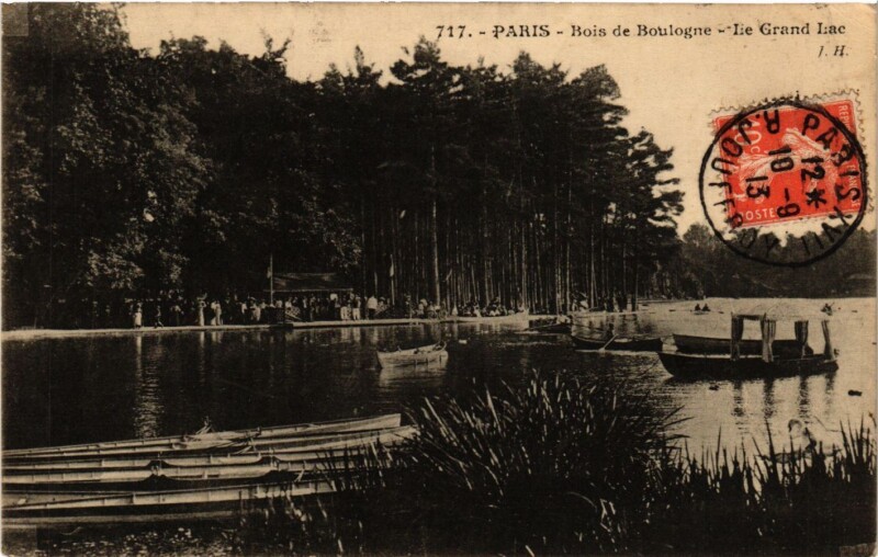 Carte postale ancienne Bois de Boulogne - Le Grand Lac à Paris 16e