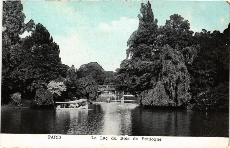 Carte postale ancienne Le Lac du Bois de Boulogne à Paris