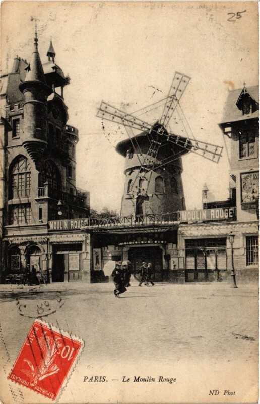 Carte postale ancienne Le Moulin Rouge à Paris 9e