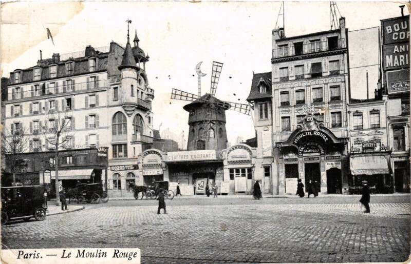 Carte postale ancienne Le Moulin Rouge à Paris 9e