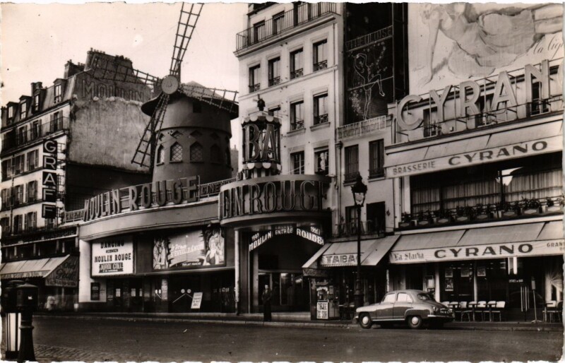 Carte postale ancienne Le Moulin Rouge à Paris 9e