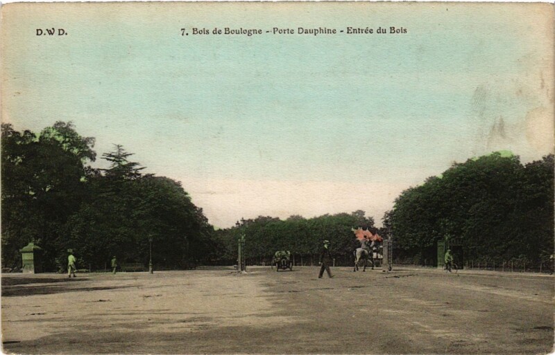 Carte postale ancienne Bois de Boulogne - Porte Dauphine - Entrée du Bois à Paris 16e