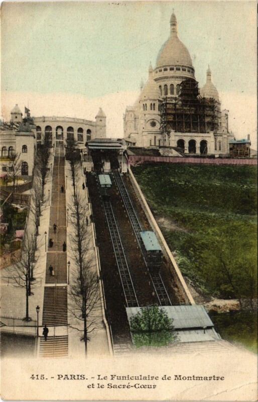 Carte postale ancienne Le Funiculaire de Montmartre et le Sacré-Coeur à Paris 18e