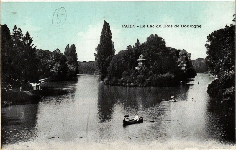 Carte postale ancienne Le Lac du Bois de Boulogne à Paris 16e