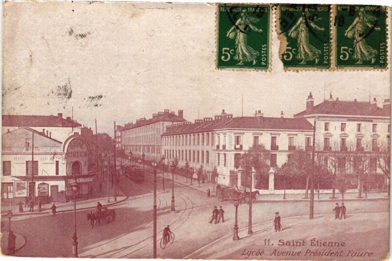 Carte postale ancienne Saint-Etienne-Lycée Avenue Président Faure
