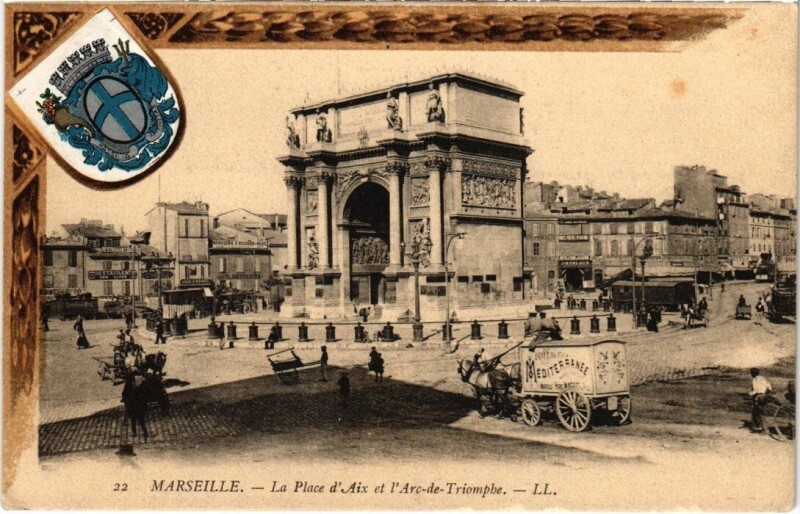 Carte postale ancienne Marseille - La Place d'Aix et l'Arc-de-Triomphe à Marseille