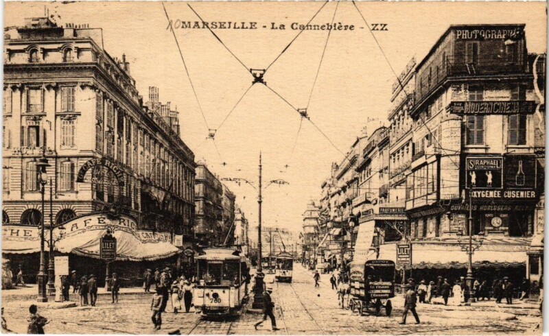 Carte postale ancienne Marseille La Cannebiere à Marseille
