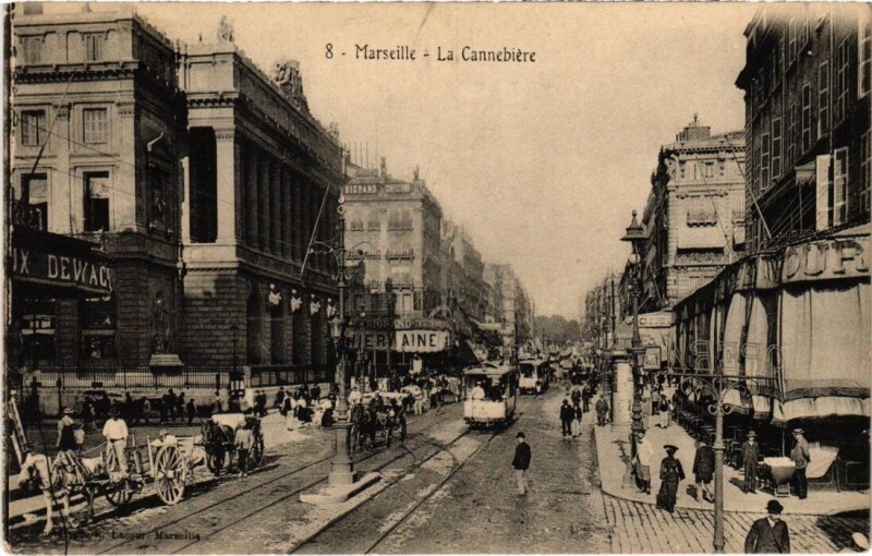 Carte postale ancienne Marseille La Cannebiere à Marseille