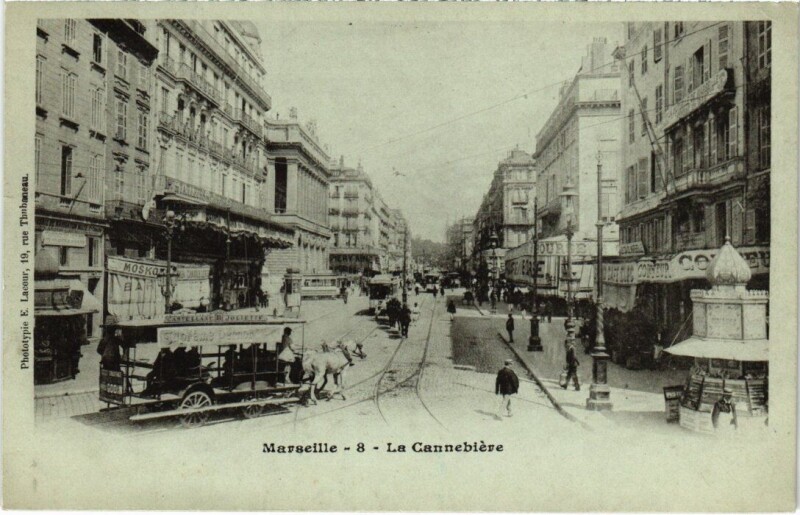 Carte postale ancienne Marseille La Cannebiere à Marseille