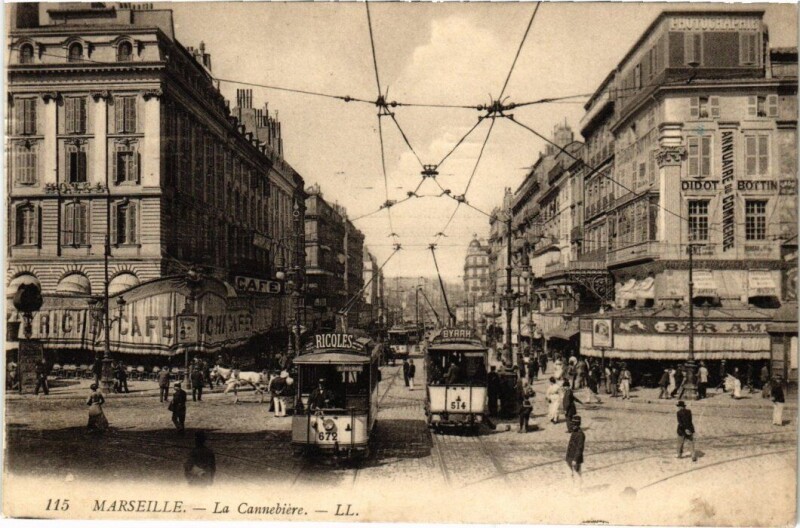 Carte postale ancienne Marseille La Cannebiere à Marseille