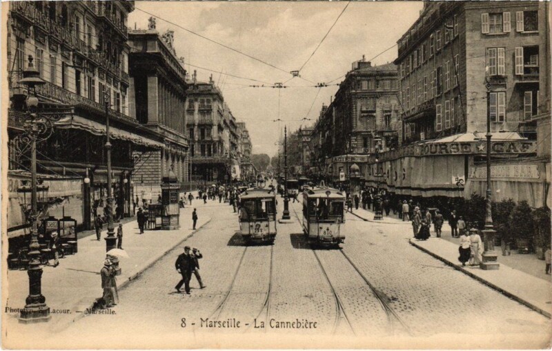 Carte postale ancienne Marseille La Cannebiere à Marseille