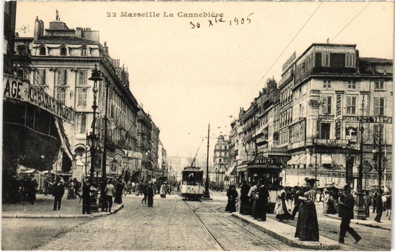 Carte postale ancienne Marseille La Cannebiere à Marseille