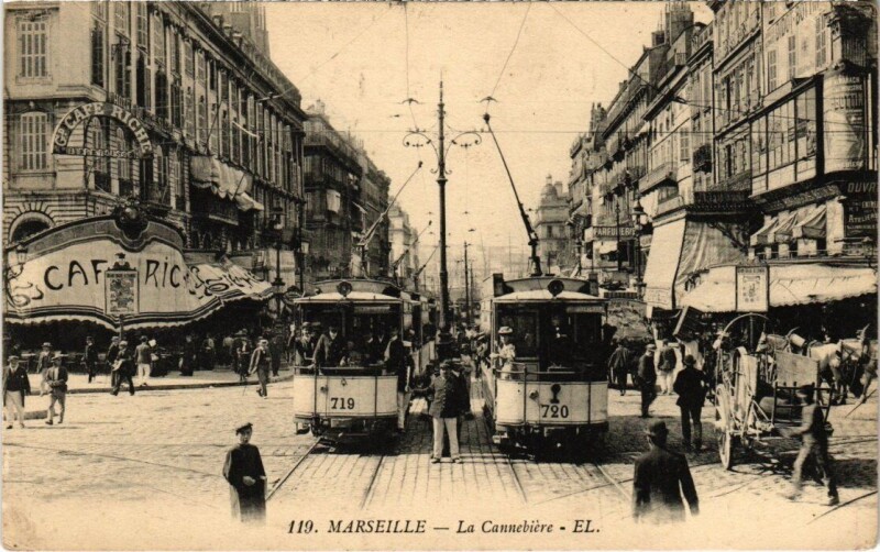Carte postale ancienne Marseille La Cannebiere à Marseille