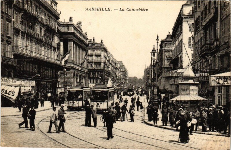 Carte postale ancienne Marseille La Cannebiere à Marseille