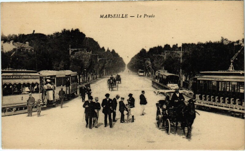 Carte postale ancienne Marseille Le Prado à Marseille