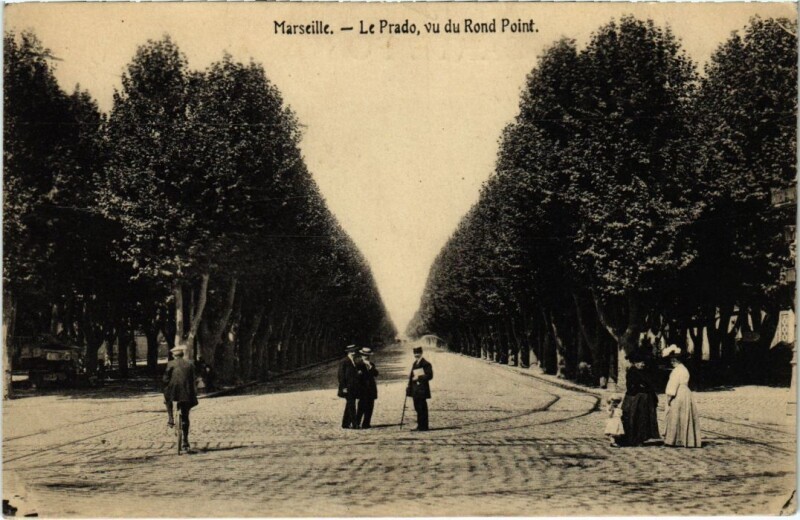 Carte postale ancienne Marseille Le Prado, vu du Rond-Point à Marseille