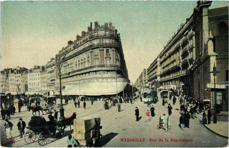 Carte postale ancienne Marseille Rue de la Republique à Marseille